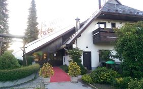 Hotel Trojane, Inspiration Of The Green Retreat